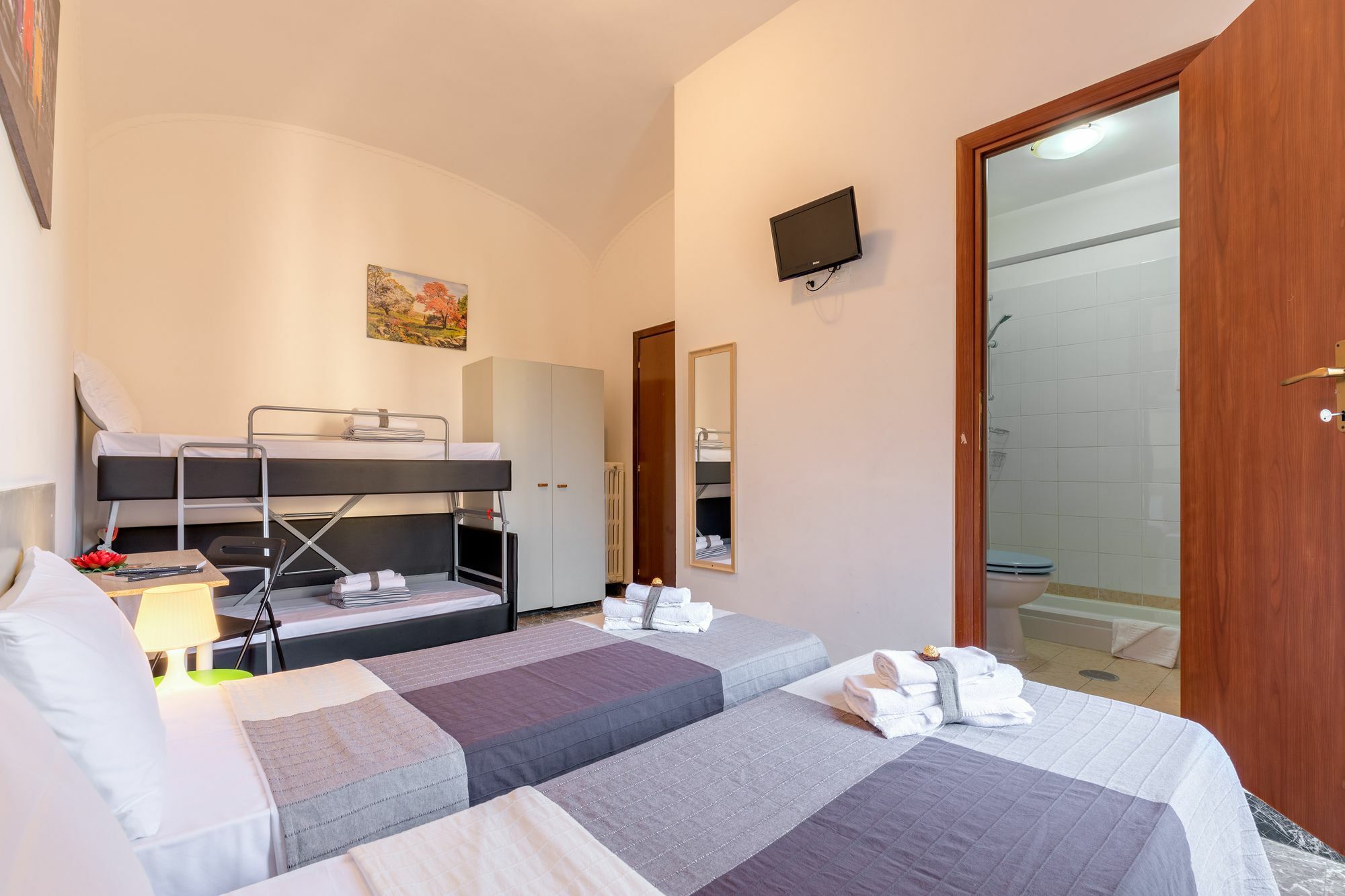 Frühstückspension Beb Domus Arbenzio San Giovanni Rom